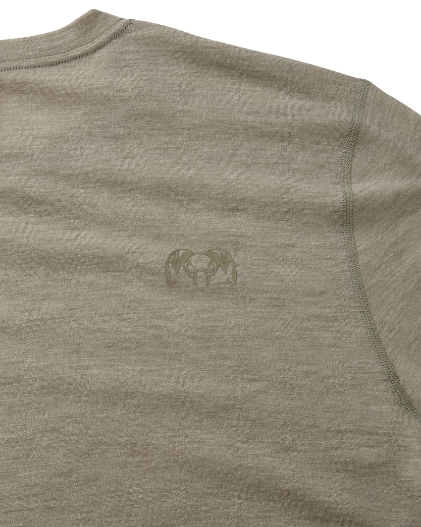 ULTRA Merino 120 LT LS Crew-T | Bone