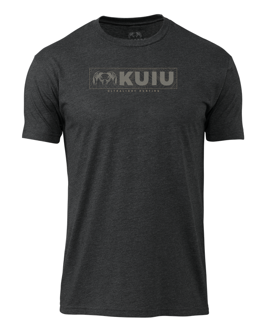 KUIU Topo Block Logo T-Shirt | Charcoal