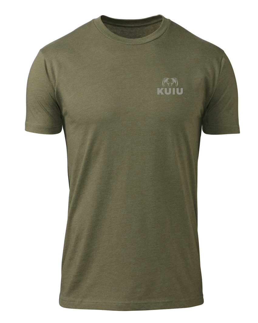 KUIU Vertical Flag Logo T-Shirt | Military Green