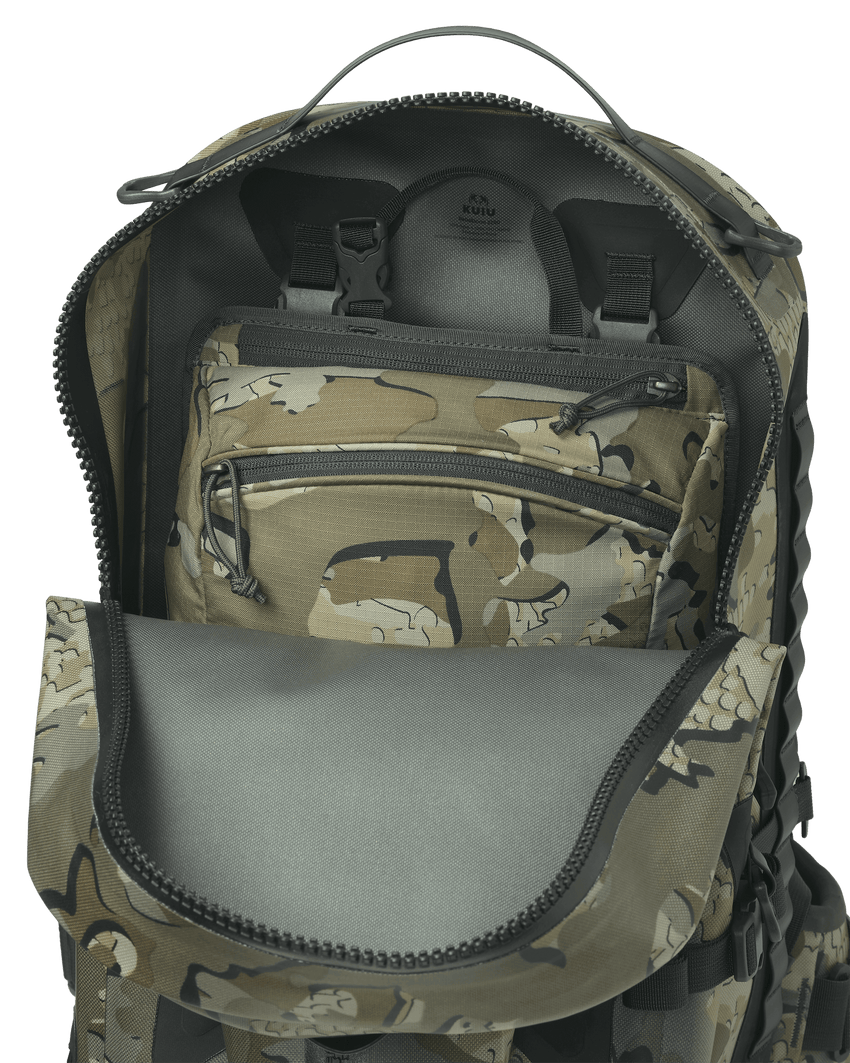 DeltaStorm 2200 Submersible Backpack | Coyote Brown