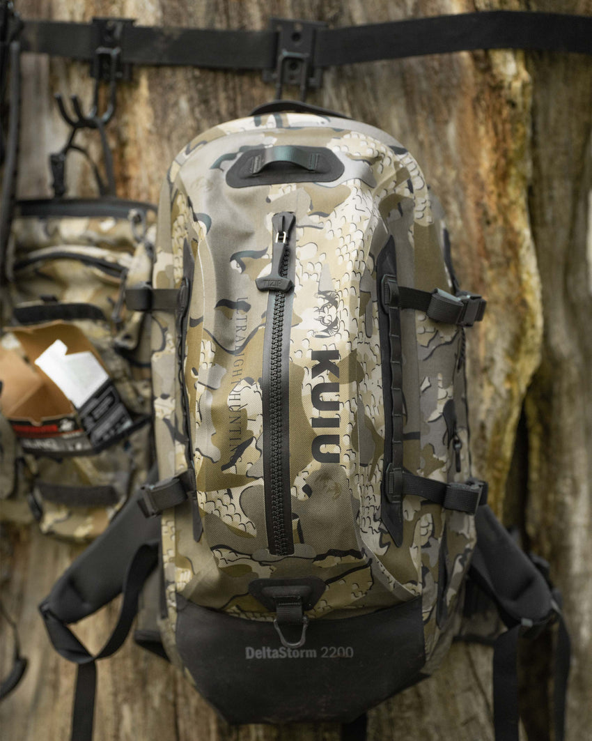 DeltaStorm 2200 Submersible Backpack | Stone