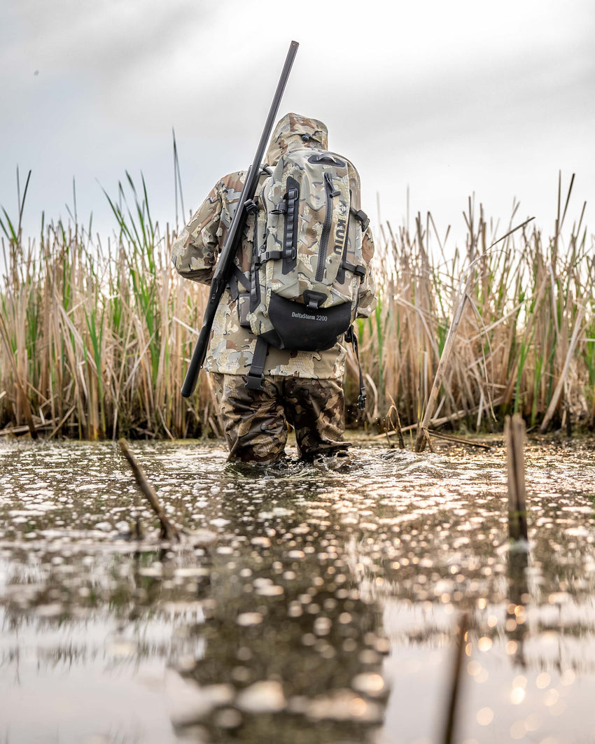 DeltaStorm 2200 Submersible Backpack | Coyote Brown