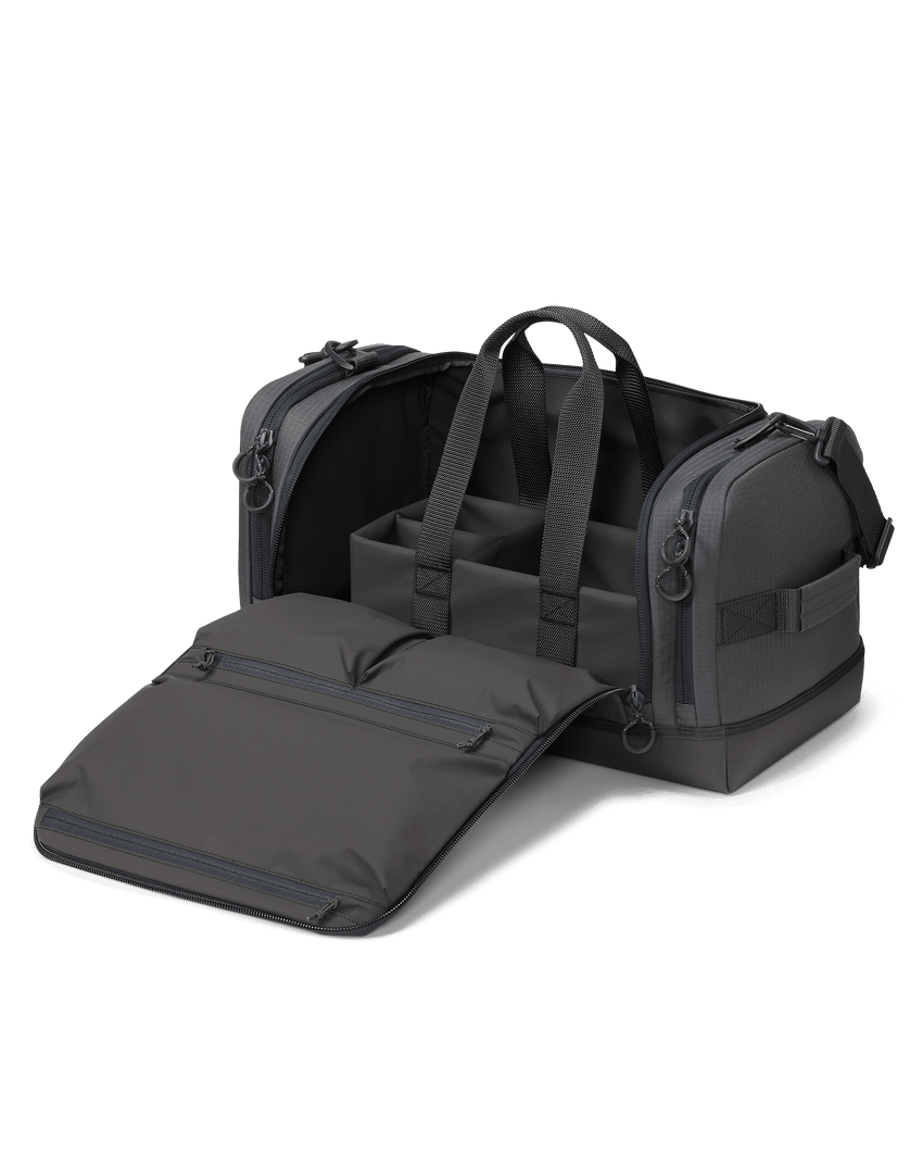 Distance Duffel | Gunmetal