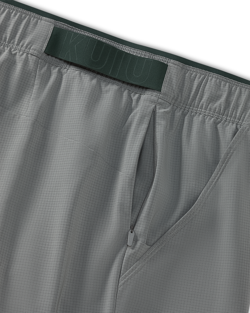 EnduroTrainer Lined 7″ Short | Dark Iron Tonal